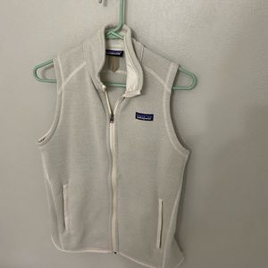 Oatmeal Colored Womens Patagonia Vest XS